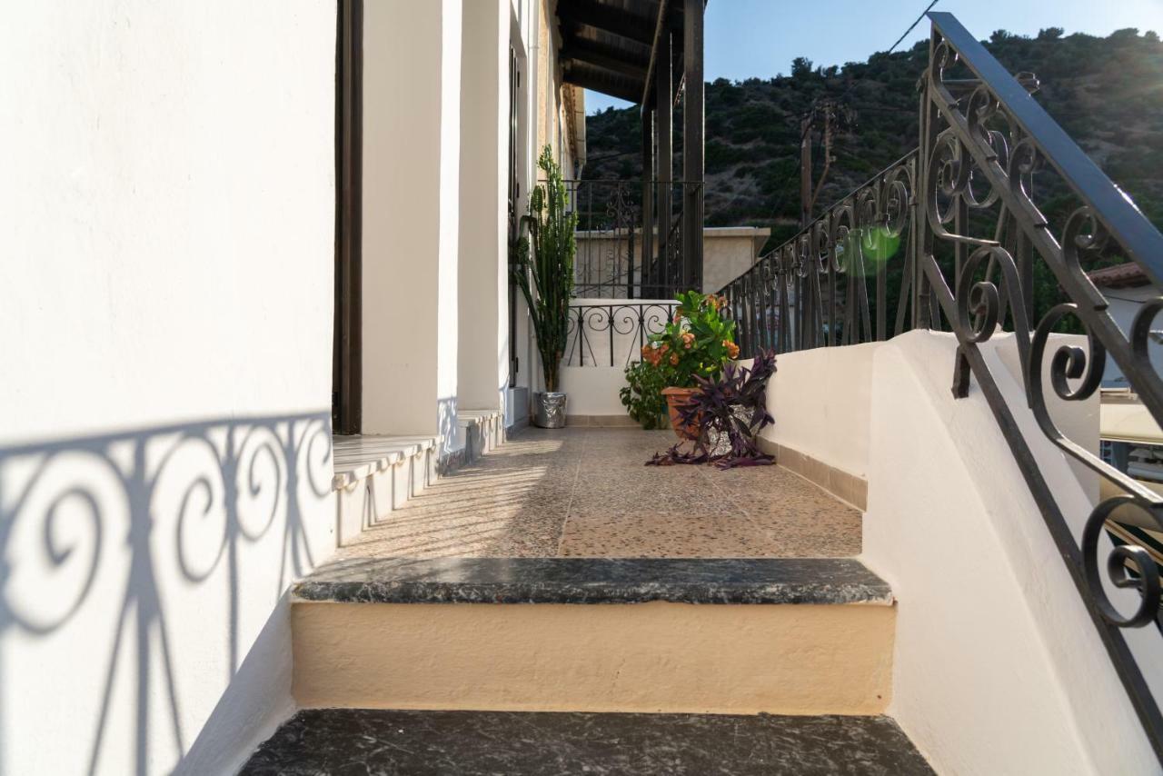 The Junction Appartment Αγία Γαλήνη Εξωτερικό φωτογραφία